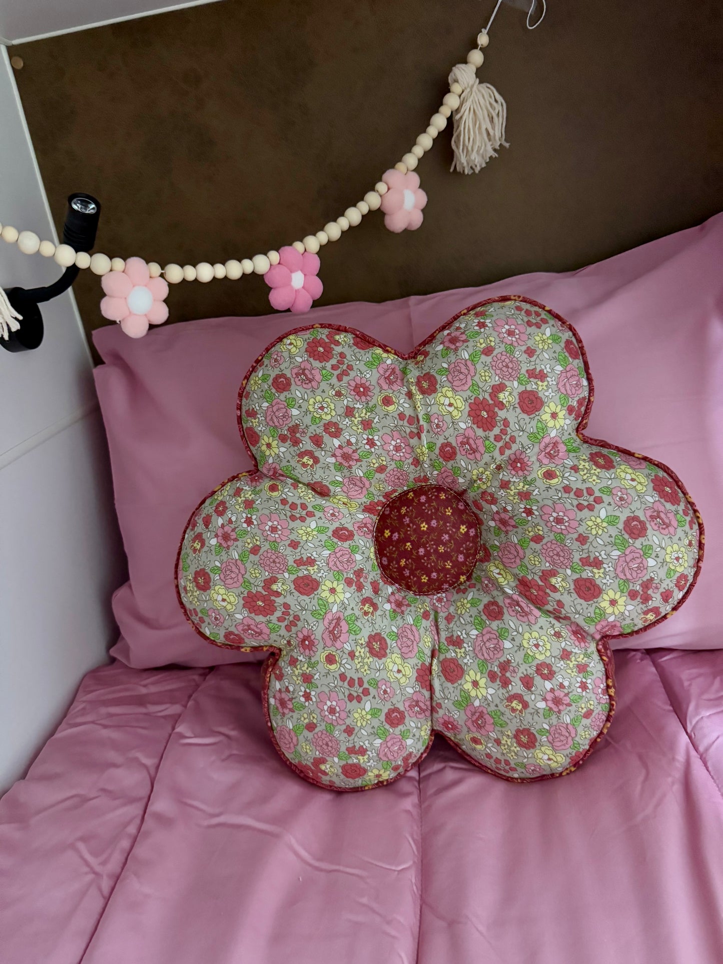 Alirah Flower Cushion