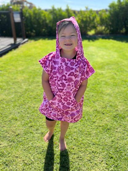 Kids “Florabella” poncho towel